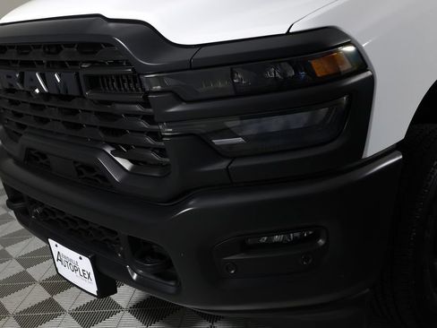 Used 2026 RAM 2500 Tradesman AWD/4WD image 35