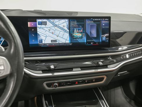 Used 2023 BMW X7 xDrive40i w/ Premium Package image 21