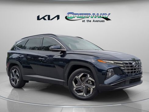 Used 2023 Hyundai Tucson Limited w/ Cargo Package AWD/4WD image 1