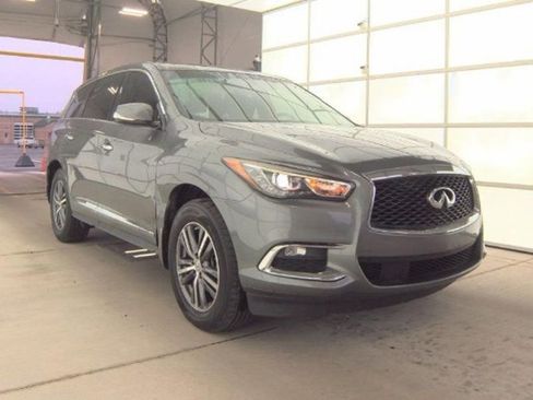 Used 2018 INFINITI QX60 Luxe image 3