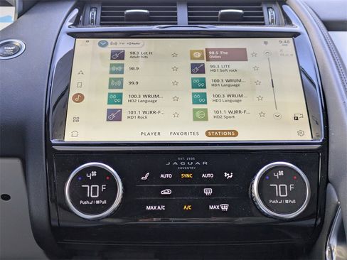 Used 2021 Jaguar E-PACE SE image 16