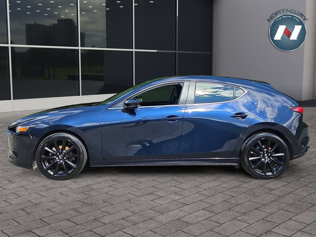 Used 2024 MAZDA MAZDA3 s FWD image 2