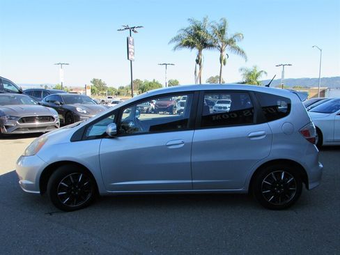 Used 2013 Honda Fit image 4