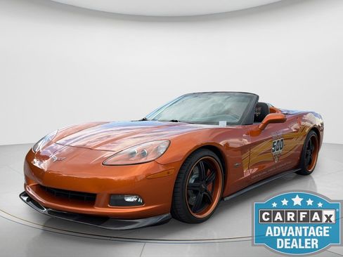Used 2007 Chevrolet Corvette Convertible w/ Preferred Equipment Group RWD image 3