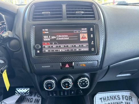 Used 2019 Mitsubishi Outlander Sport LE FWD image 15
