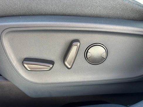 New 2025 Ford Maverick XLT w/ Equipment Group 301A image 29