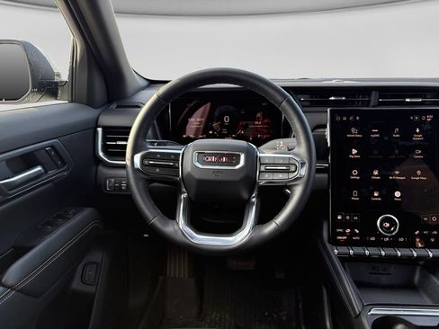 Used 2026 GMC Terrain Elevation w/ Elevation Premium Package AWD/4WD image 14