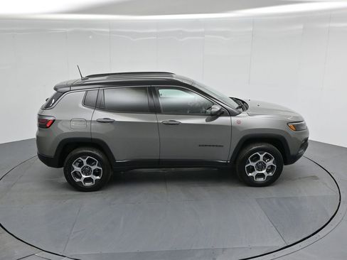 Used 2022 Jeep Compass Trailhawk w/ Trailhawk Elite Group image 38