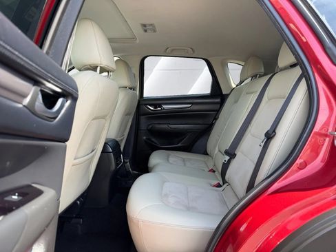 Used 2020 MAZDA CX-5 Touring FWD image 11