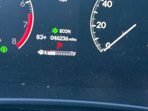Used 2024 Honda CR-V EX image 6