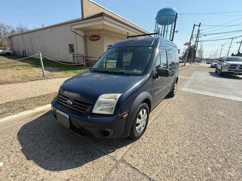 Used 2010 Ford Transit Connect XLT image 3
