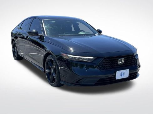 Certified 2025 Honda Accord Sport image 8