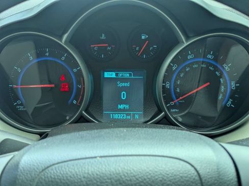 Used 2016 Chevrolet Cruze LS FWD image 27
