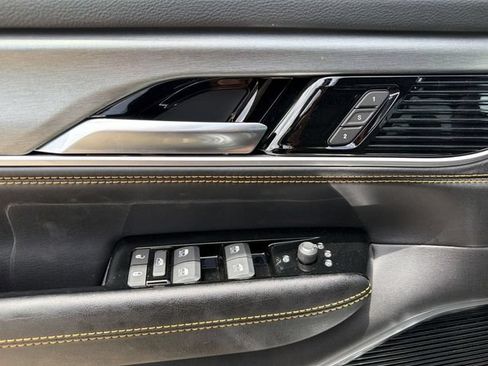 New 2026 Jeep Grand Wagoneer 4WD image 26
