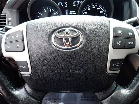 Used 2014 Toyota Land Cruiser AWD/4WD image 19