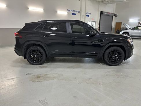 New 2026 Volkswagen Atlas Cross Sport SEL R-Line AWD/4WD image 10