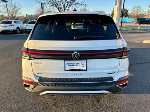 New 2026 Volkswagen Taos SEL AWD/4WD image 6