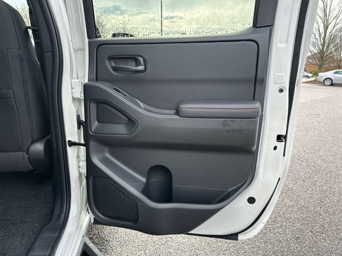 New 2026 Nissan Frontier Pro-X w/ Pro-X Convenience Package RWD image 16