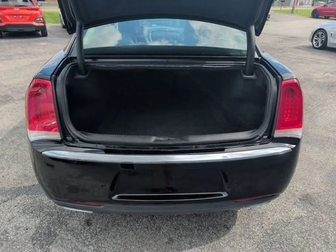 Used 2016 Chrysler 300 C w/ Safetytec Plus Group AWD/4WD image 15