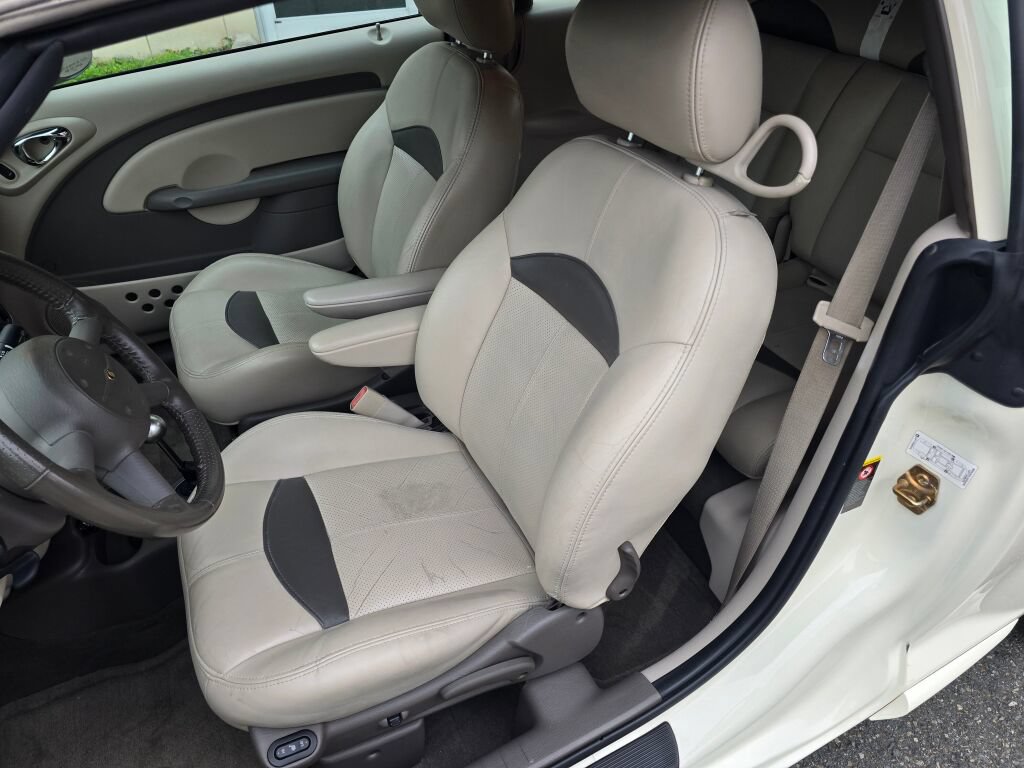 Used 2005 Chrysler PT Cruiser GT FWD image 81