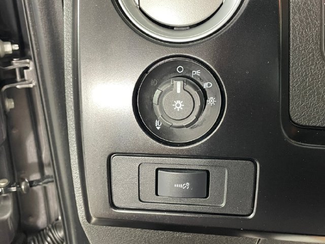Used 2014 Ford F150 FX4 w/ Equipment Group 402A Luxury AWD/4WD image 15