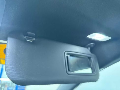 Used 2023 Toyota Corolla SE w/ SE Premium Package image 31