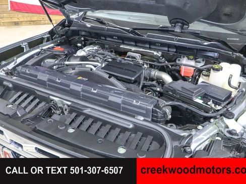Used 2024 GMC Sierra 2500 Denali w/ Denali Reserve Package AWD/4WD image 18
