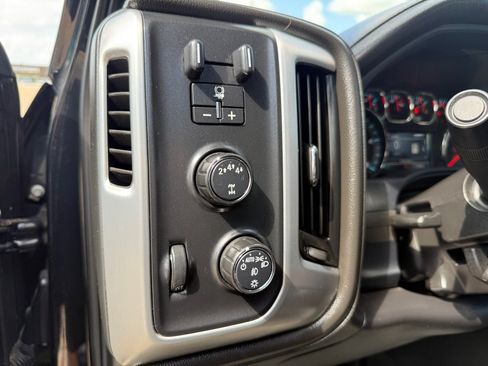 Used 2019 GMC Sierra 2500 SLT AWD/4WD image 22
