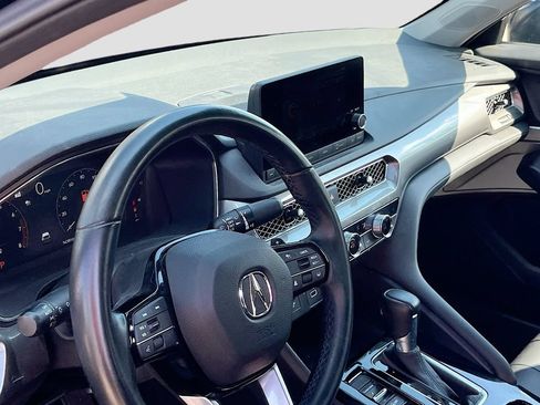 Used 2024 Acura Integra FWD image 9