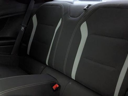 Used 2018 Chevrolet Camaro LT RWD image 16