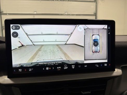 New 2025 Ford Explorer ST-Line w/ Premium Package image 31