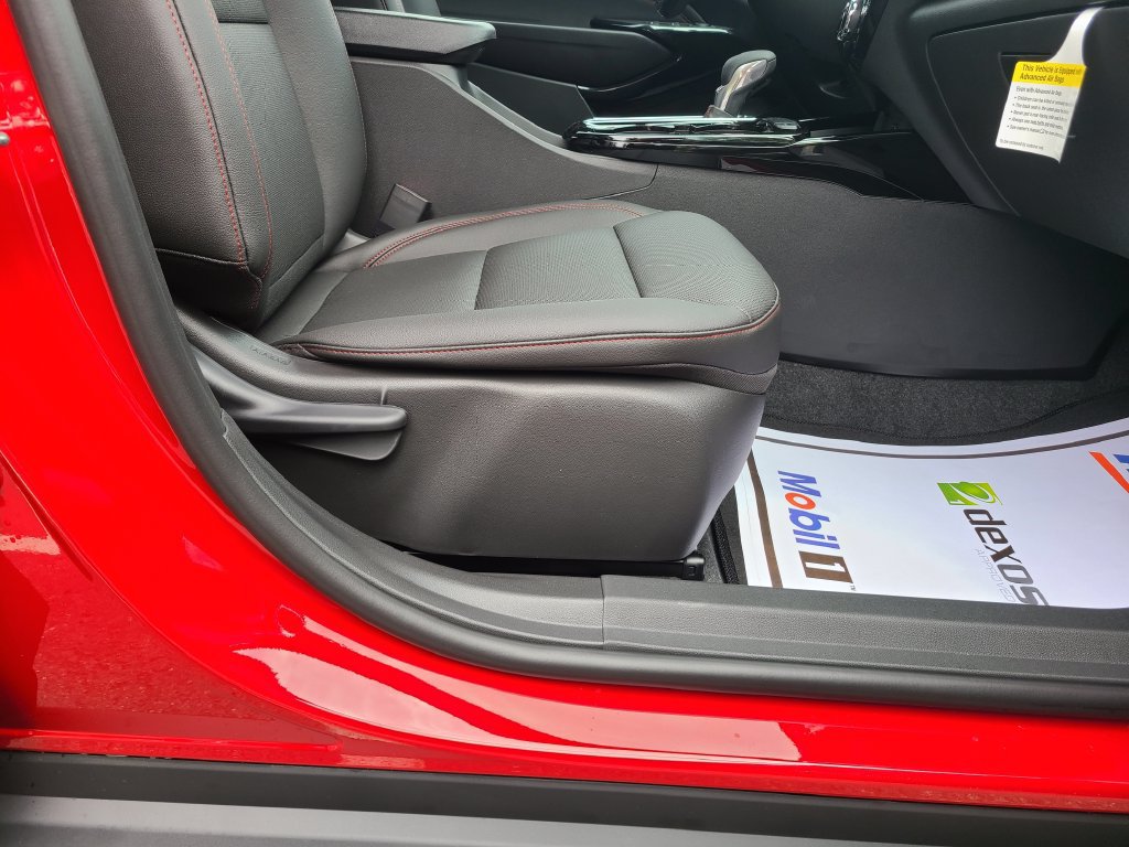 New 2026 Chevrolet Trax RS w/ Driver Confidence Package FWD image 11