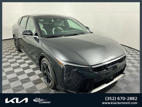New 2026 Kia K4 GT-Line image 1