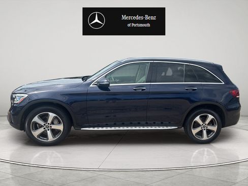 Used 2021 Mercedes-Benz GLC 300 4MATIC image 2