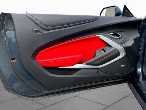 Used 2019 Chevrolet Camaro SS RWD image 21