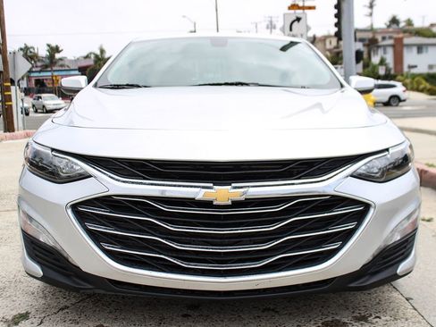 Used 2020 Chevrolet Malibu LT FWD image 10
