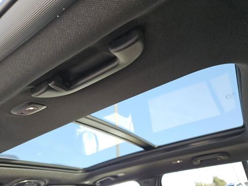 New 2025 Jeep Grand Cherokee Limited image 25