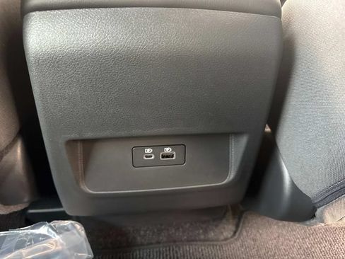 New 2026 Nissan Frontier SV AWD/4WD image 17