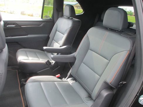 Used 2024 GMC Acadia AT4 w/ Super Cruise Package image 23