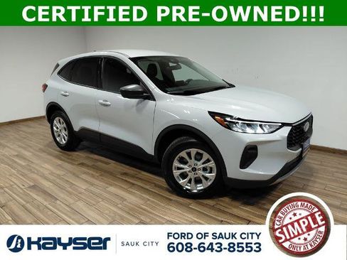 Certified 2025 Ford Escape Active AWD/4WD image 1