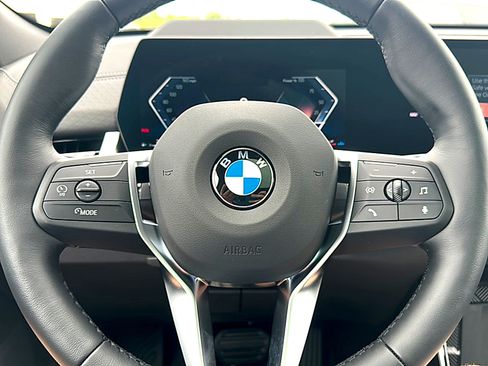 New 2026 BMW X2 xDrive28i w/ Technology Package AWD/4WD image 18