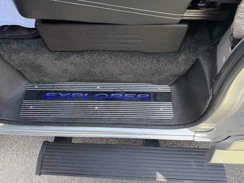 Used 2025 Chevrolet Express 2500 Extended w/ Driver Convenience Package RWD image 72