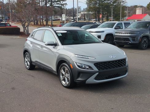 Used 2023 Hyundai Kona SEL w/ Cargo Package image 3