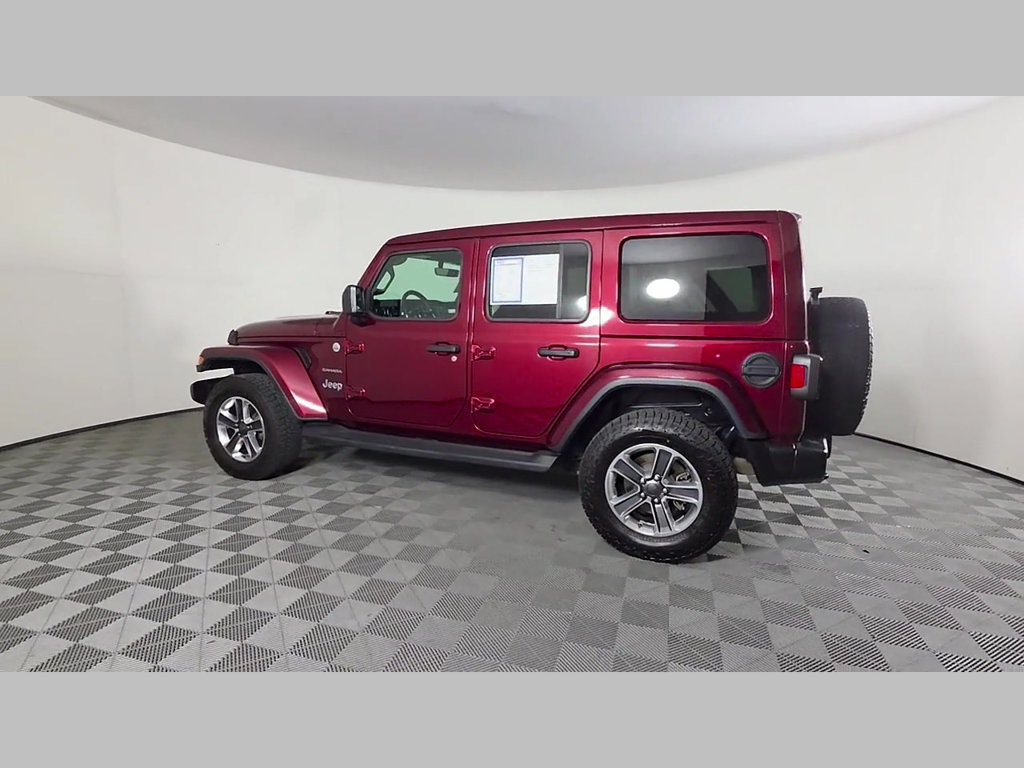 Used 2021 Jeep Wrangler Unlimited Sahara AWD/4WD image 13