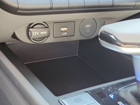 New 2026 Hyundai Elantra Hybrid FWD image 13