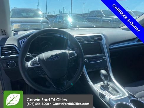 Used 2013 Ford Fusion SE FWD image 8