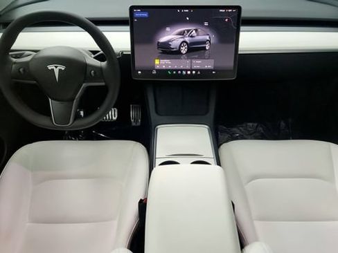 Used 2023 Tesla Model Y Long Range AWD/4WD image 50