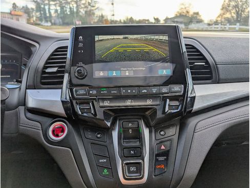 Used 2019 Honda Odyssey EX-L image 24