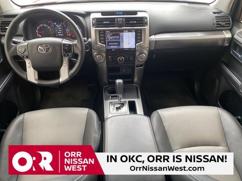 Used 2022 Toyota 4Runner SR5 Premium image 18