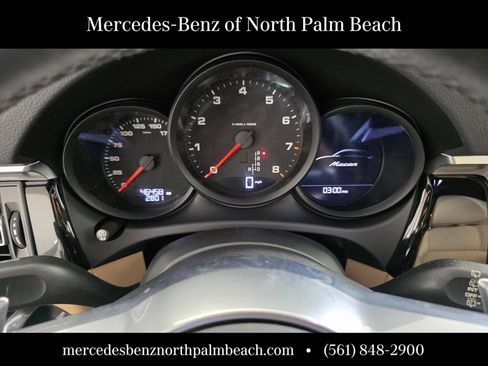Used 2021 Porsche Macan AWD/4WD image 19